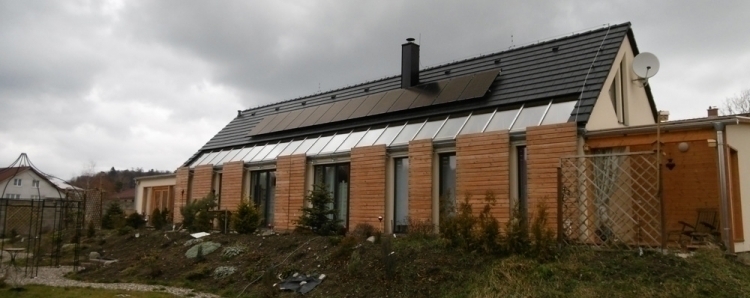 Hybridní fotovoltaický systém Fronius